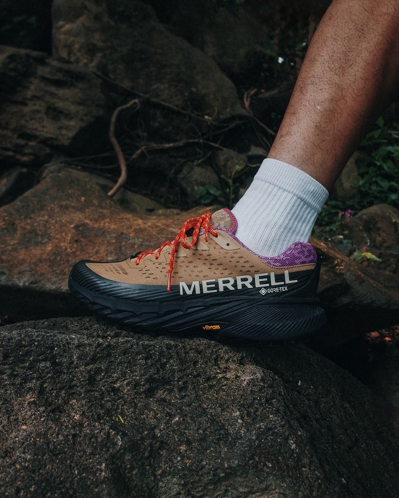 MERRELL AGILITY PEAK 5 GTX防水戶外輕量慢跑越野鞋 男鞋-拿鐵棕 - 男運動鞋/球鞋 - 防水材質 