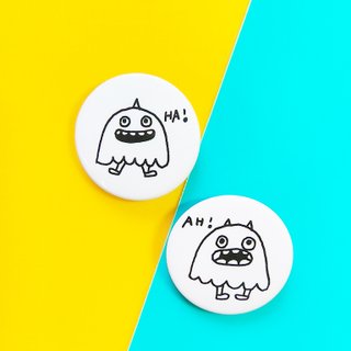 花の大きな鼻のパターンAH！HA！バッジ（3.2cm）