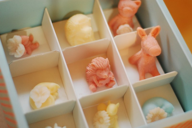 Zoo wax gift set | |Soapworker - น้ำหอม - ขี้ผึ้ง สีส้ม