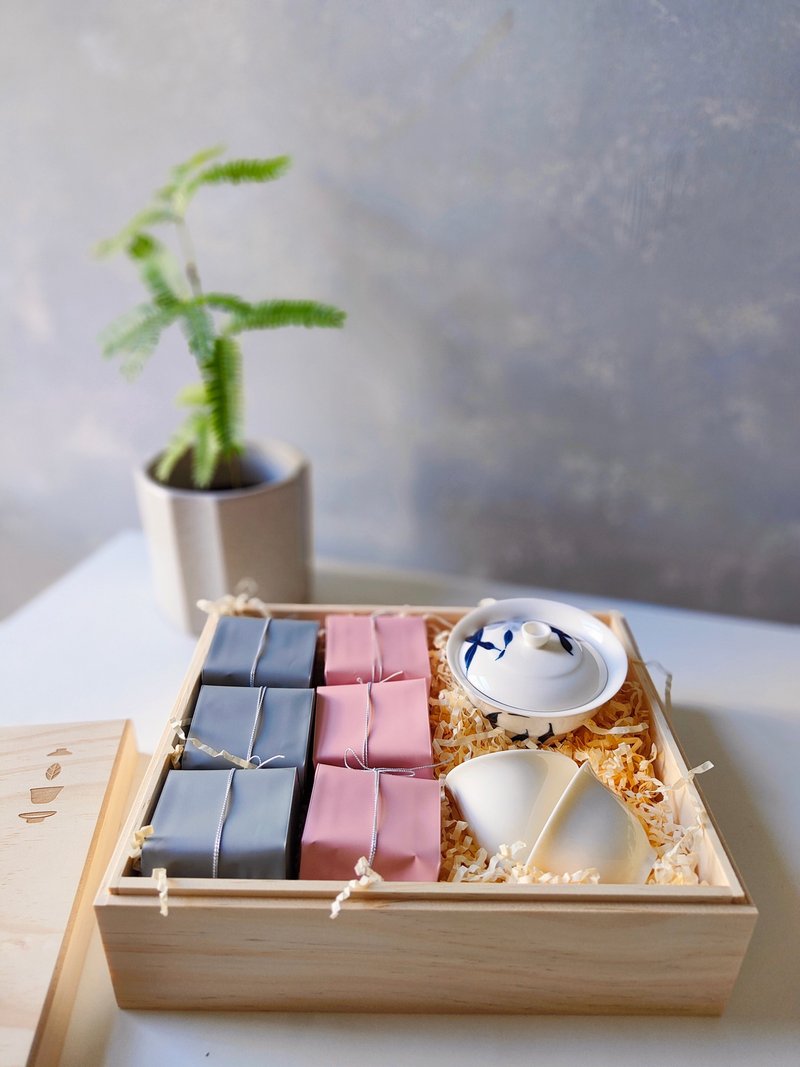 Taiwanese specialty tea and hand-painted lily bowl gift box - ชา - กระดาษ ขาว