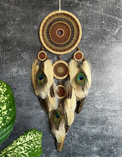 VIDADREAMS Exquisite Beige Peacock Feather Dream Catcher - Unique Handmade Wall Decor