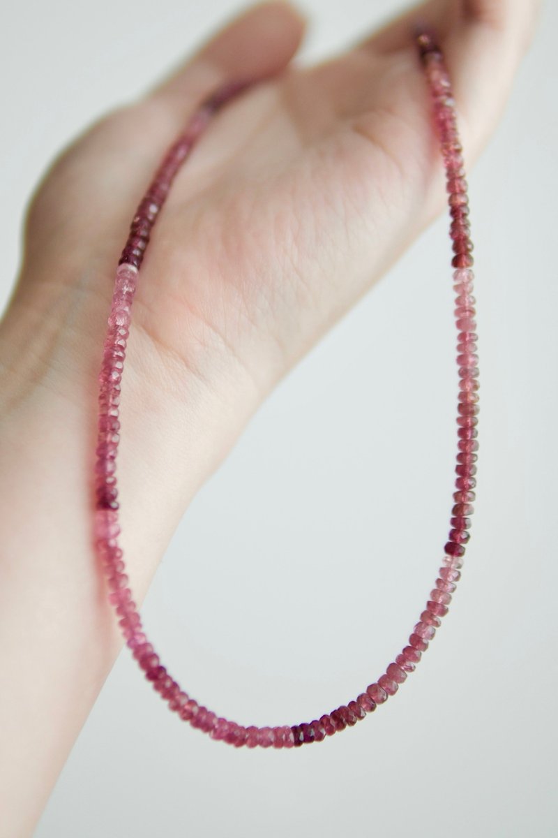 Natural pink tourmaline gradient cut abacus bead clavicle necklace - สร้อยคอทรง Collar - เครื่องเพชรพลอย 