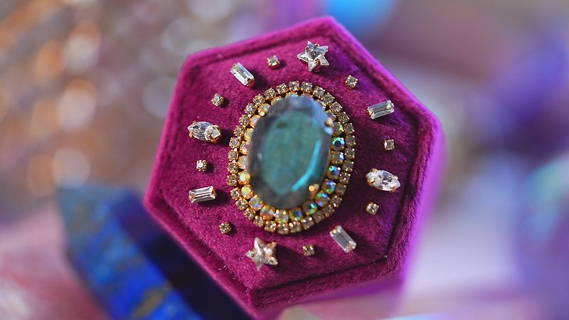 【Labradrite】Hexagon Magic Ring box - Other - Semi-Precious Stones Gray