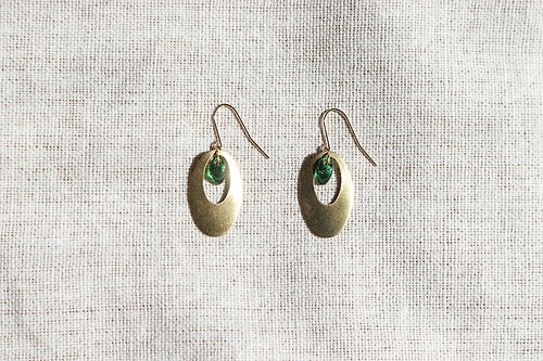 juos Jewelry 埃及貓 - 黃銅玻璃珠耳環 耳夾