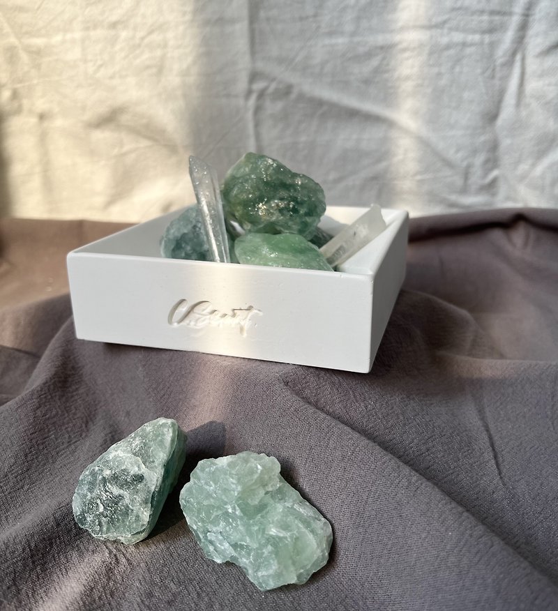 C.Scent Simple Natural Aromatherapy Green Stone Crystal Diffuse Meng Xia Ranran Natural Essential Oil 10ml Combination - Fragrances - Other Materials Green