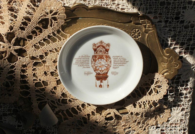 [Good day fetish] 1 German vintage retro antique clock commemorative snack plate - Small Plates & Saucers - Pottery White