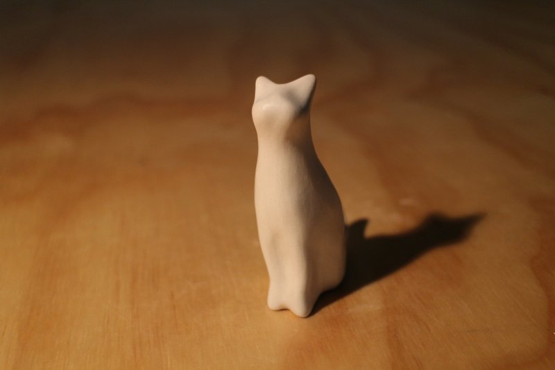 座って猫 - 猫（猫のマーキングは、あなたが家を描く助けるために）を探してください - 花瓶・植木鉢 - 磁器 ホワイト