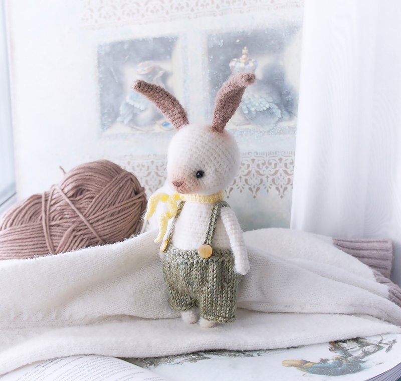 Tiny bunny монстры. Тряпичные зайцы. Bunny bunny dolls. Stuffed bunny sewing pattern. Pepita calabaza игрушки.
