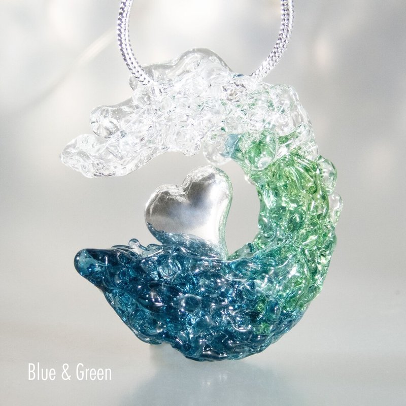 Blown Glass Ocean Wave with Silver Heart Pendant - 項鍊 - 玻璃 藍色