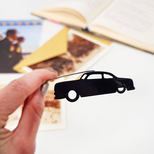 Design Atelier Article Metal Bookmark Black Retro Car, Small Bookish Gift for Design Lovers