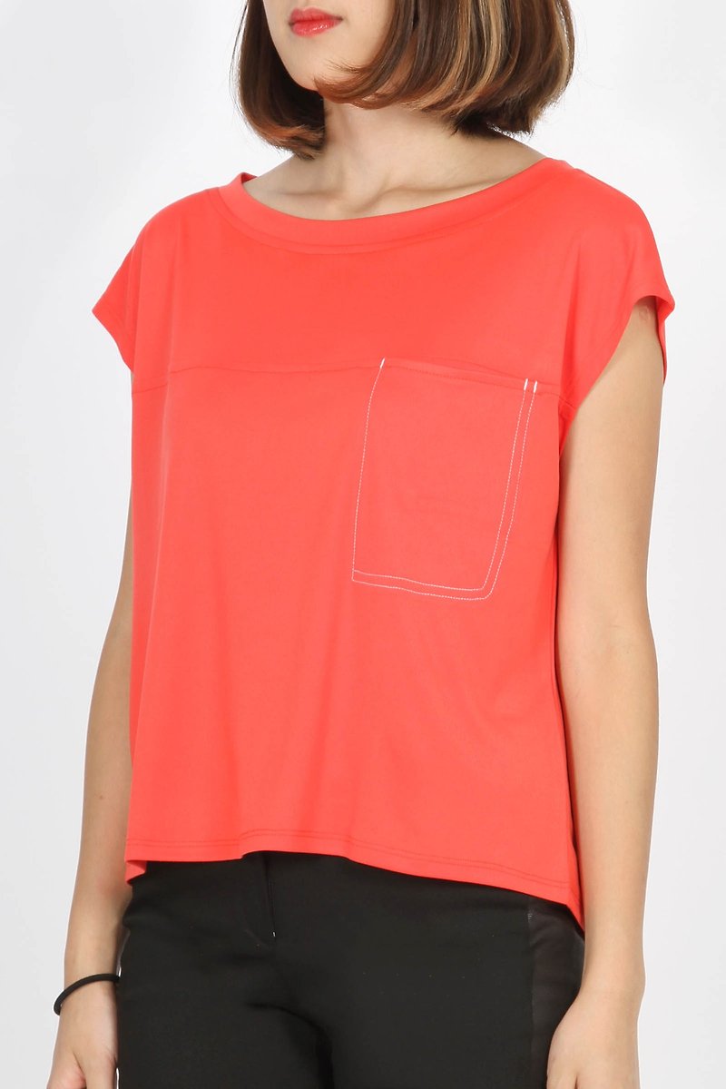 Wide Collar Jumping Color Pocket Suction Row Shirt- Peach - เสื้อยืดผู้หญิง - เส้นใยสังเคราะห์ สีแดง