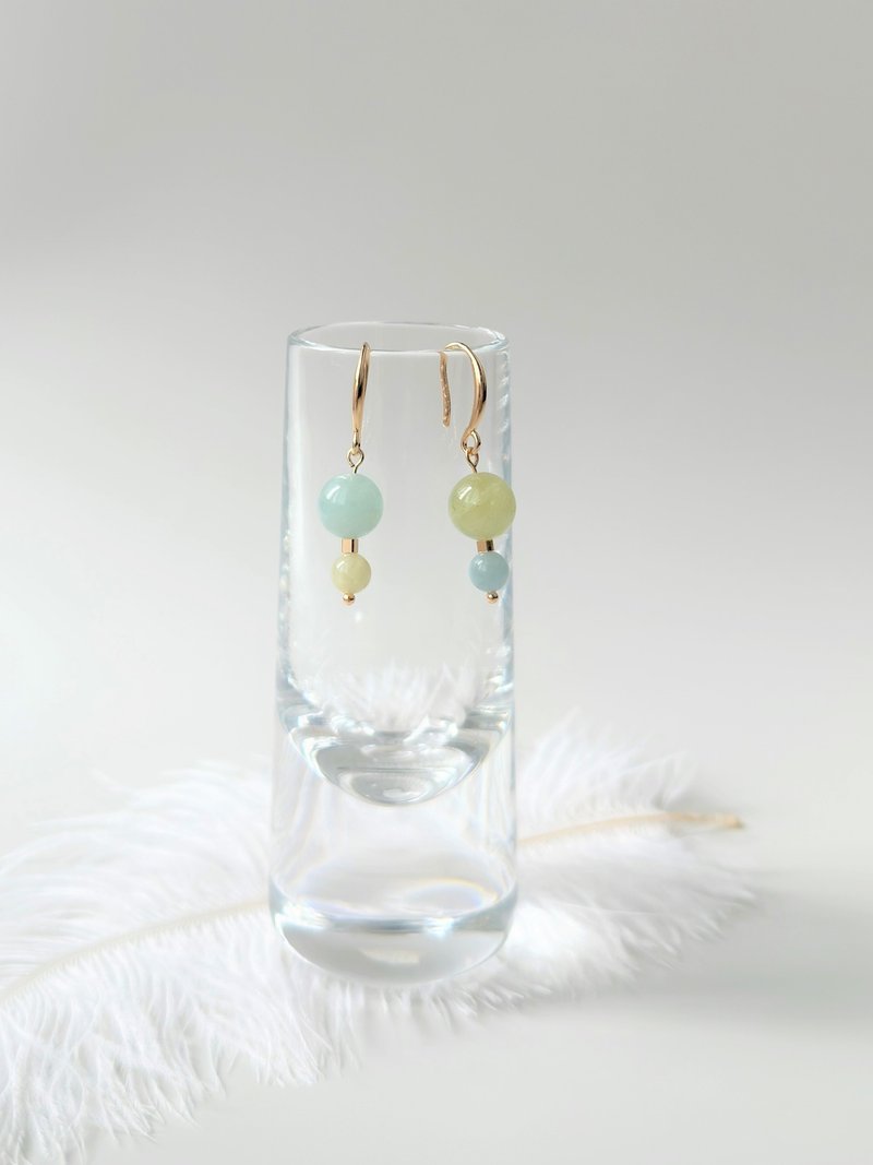 Beryl 14GF s hook dangle earrings - ต่างหู - เครื่องเพชรพลอย สีเขียว