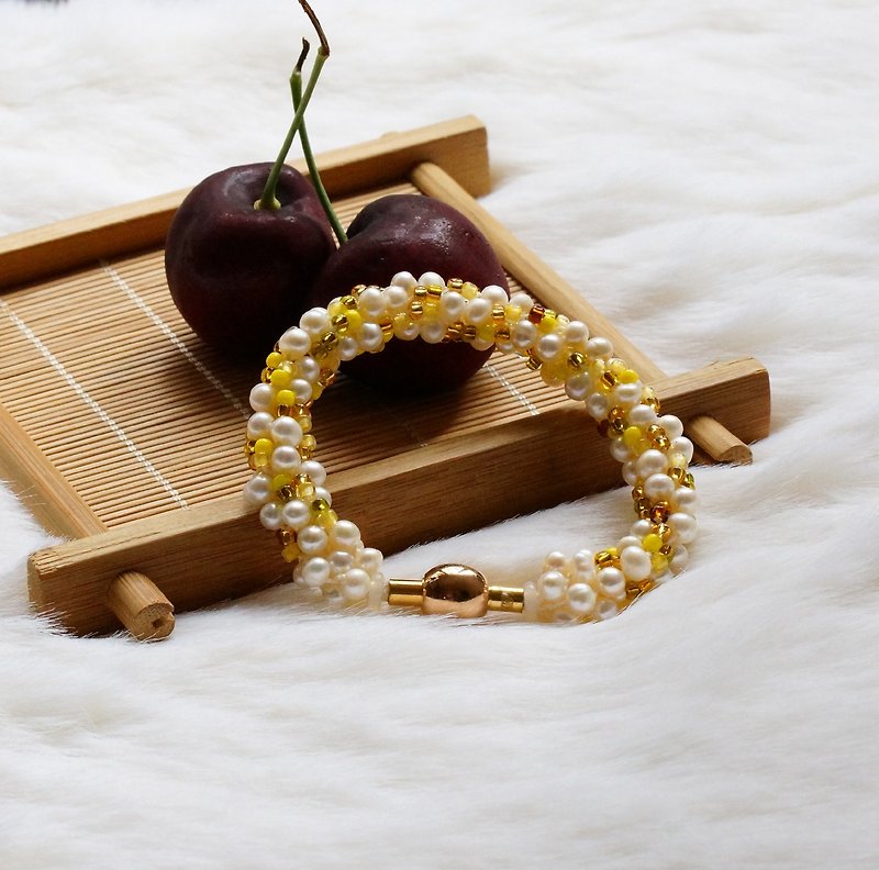 Kumihimo手織日本玻璃珠 + 珍珠手錬 ( Handmade Kumihimo Pearl Bracelet ) - 手鍊/手環 - 寶石 黃色