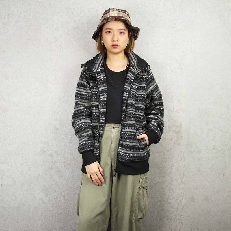 Tsubasa.Y ancient house P16Patagonia gray totem velvet coat, jacket fleece keep warm - Women's Casual & Functional Jackets - Other Materials 