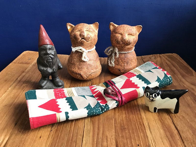 Christmas bells-Weimoms Weimong cloth pencil case, chopsticks cover, environmental protection, cloth rolls, Christmas gifts - ช้อนส้อม - ผ้าฝ้าย/ผ้าลินิน สีแดง