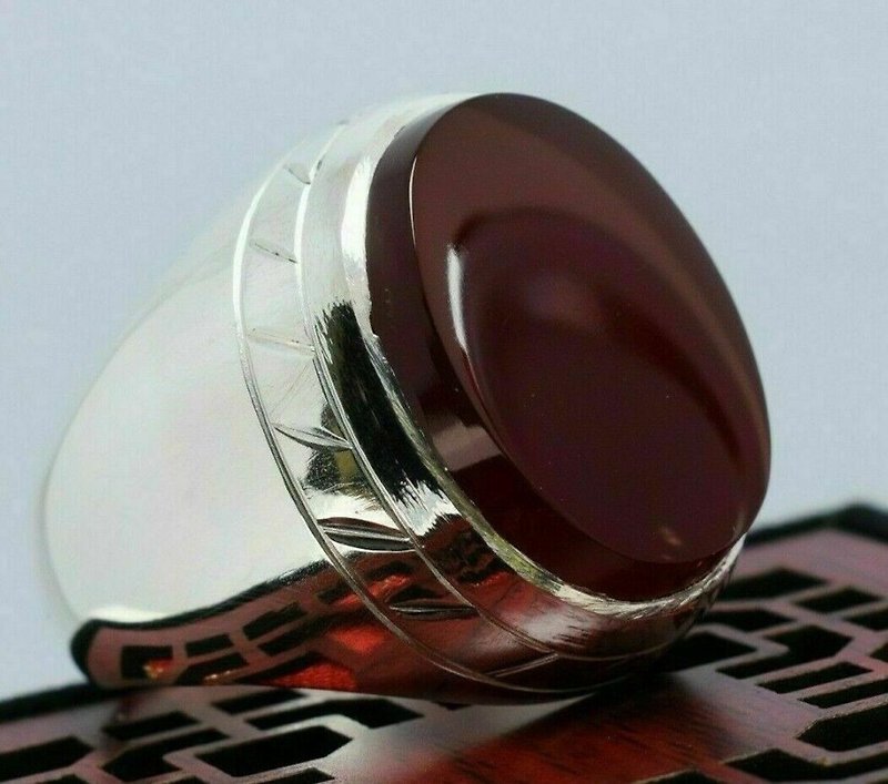 Yamani Aqeeq Ring Blood Red Agate Sterling Silver Mens Rings Shia Rings - แหวนทั่วไป - เครื่องเพชรพลอย สีแดง