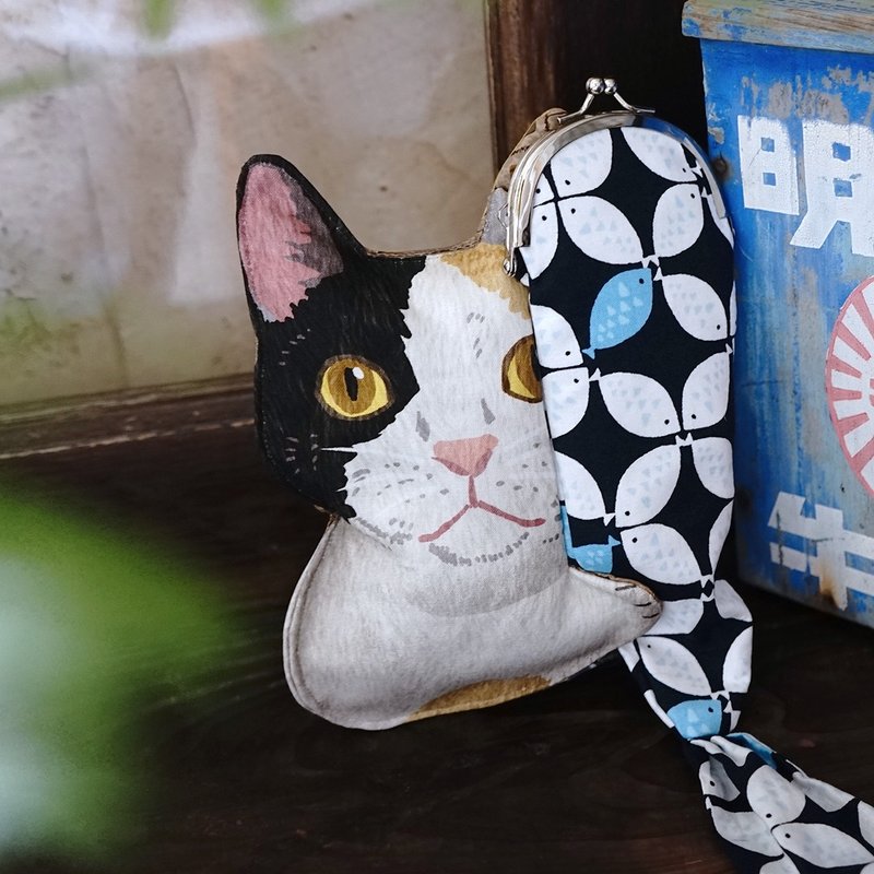 MoMoCats創意收納口金包-貓咪抱七寶魚/共四色 - 鉛筆盒/筆袋 - 棉．麻 