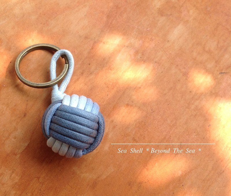 Monkey fistknot key ring-sailor knot-gradient blue - ที่ห้อยกุญแจ - วัสดุอื่นๆ 