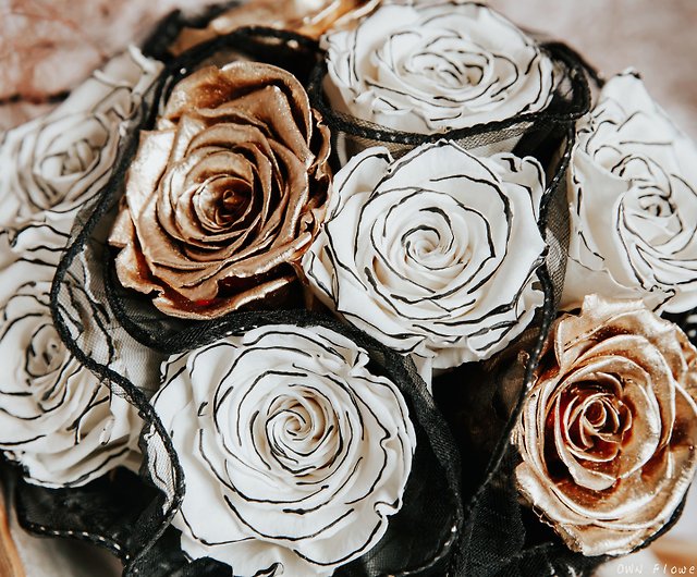 Small fragrant bouquet/Chanel bouquet/Chanel rose/lasting bouquet/Russian  bouquet/everlasting flower