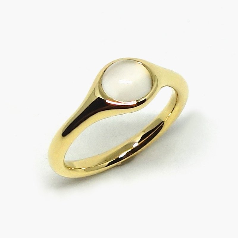 K18YG Minimal moonstone ring【Pio by Parakee】月光石戒指 - General Rings - Other Metals Gold