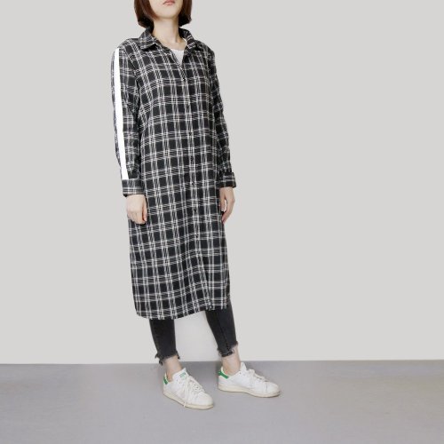 Carissa's Workshop 棉質磨毛黑白格紋長版衫