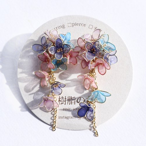 jyushi-no-onna 垂墜 樹脂花朵耳環 耳夾 | 粉&藍