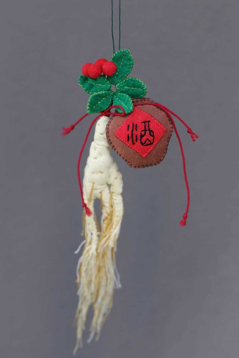 壹染指原創 全手縫 | 山參酒 布藝手工 | 掛飾 | 現貨 - 吊飾/掛飾 - 棉．麻 多色