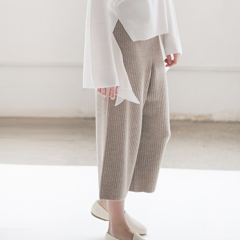 KOOW Dance Me Spring and Autumn thin section texture wool wide leg pants thread knit - กางเกงขายาว - ขนแกะ 