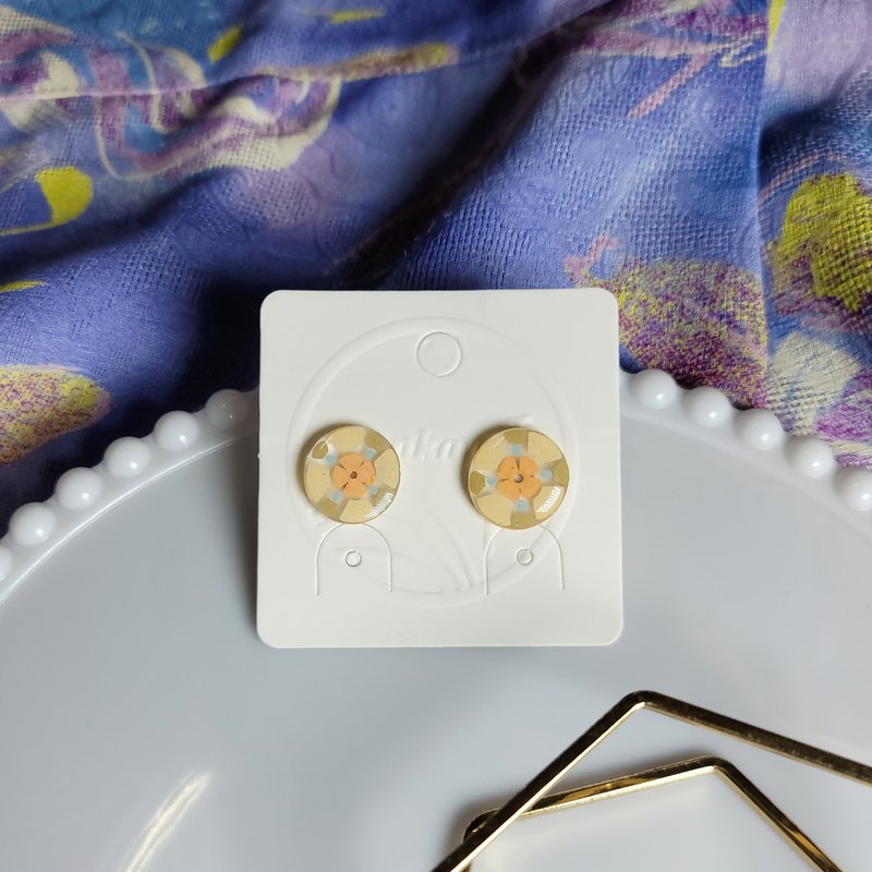 盛夏冰果室 豆花 花磚 手繪熱縮片 耳環 - 耳環/耳夾/耳骨夾 - 不鏽鋼 多色