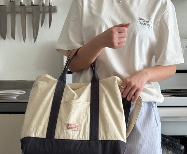 ★THE ALLY☆MOA BAG The Ally | Moa Bag 모아백 | Multifunctional zipper travel