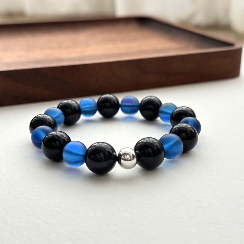 【星夜】藍砂石霧藍琉璃手鏈 勇氣信心意志力【摩羯水瓶|1月】 - 手鍊/手環 - 半寶石 藍色