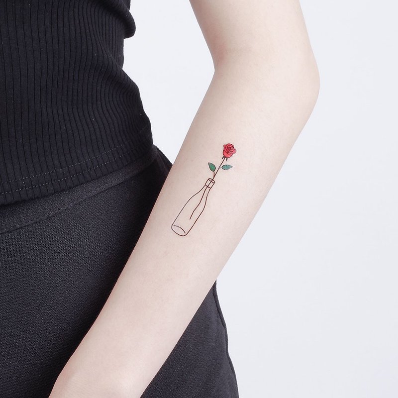 刺青紋身貼紙 / 花瓶玫瑰 Surprise Tattoos - 紋身貼紙 - 紙 紅色