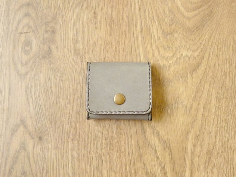 Coin leather bag - กระเป๋าใส่เหรียญ - หนังแท้ สีเทา