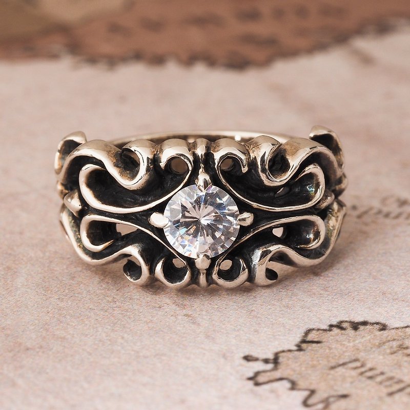 Baroque carved knight crystal diamond ring 925 sterling silver diamond color can be changed - แหวนทั่วไป - เงินแท้ สีเงิน