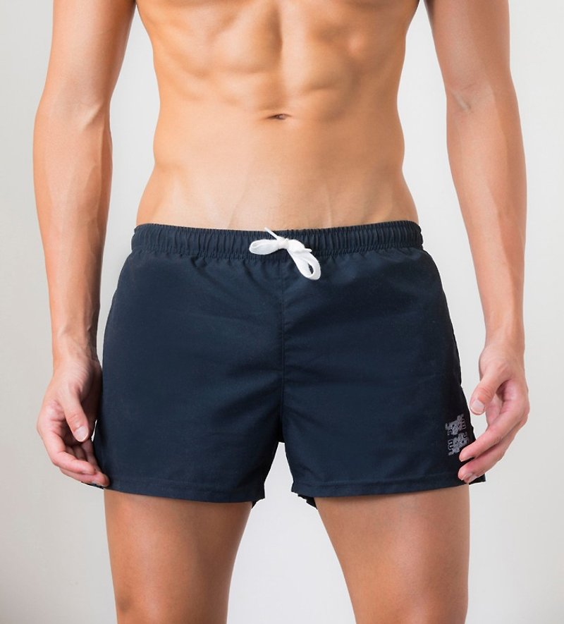 短版海灘褲/超彈性網布內裡-深藍  UNDERNEXT2 夏.繽紛 - 男長褲/休閒褲 - 聚酯纖維 藍色