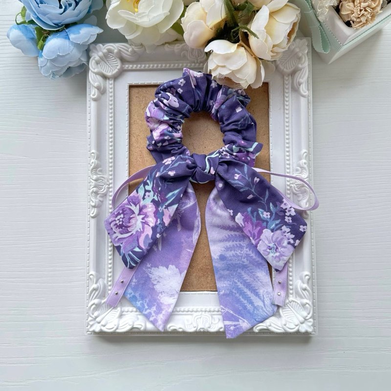 棉布長尾蝴蝶結髮圈大腸圈髮飾-紫色花漾 - 髮夾/髮圈 - 其他材質 紫色