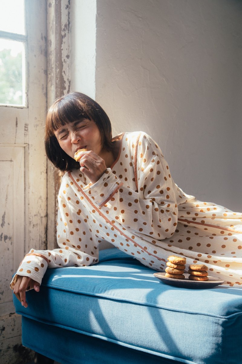 Mulmul brown dot relax dress - 洋裝/連身裙 - 棉．麻 咖啡色