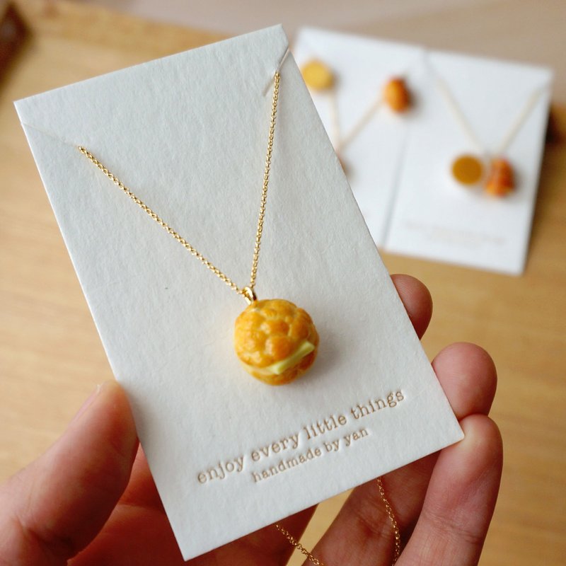 Hong Kong Style. Pineapple bun. Handmade. Necklace - สร้อยติดคอ - เรซิน สีเหลือง