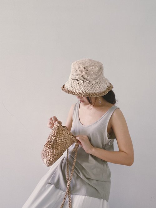 Mellow Summer 夏天的編織雙色帽