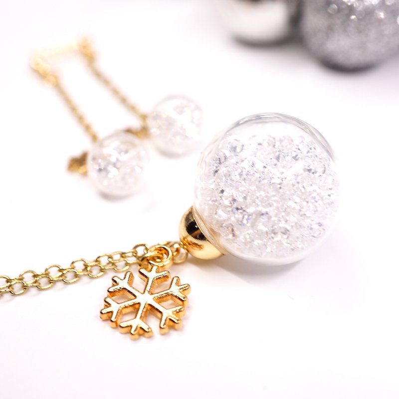 A Handmade Christmas gifts Christmas Xmas Gift Limited Snow White crystal ball Necklace and Earrings Set - Chokers - Glass White