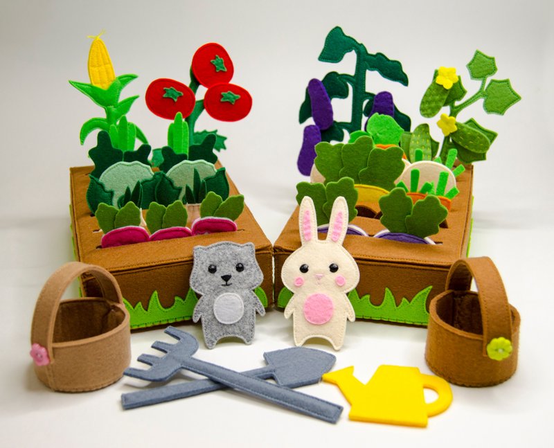 Felt vegetable garden, eco toy, Set 3 - Kids' Toys - Eco-Friendly Materials 