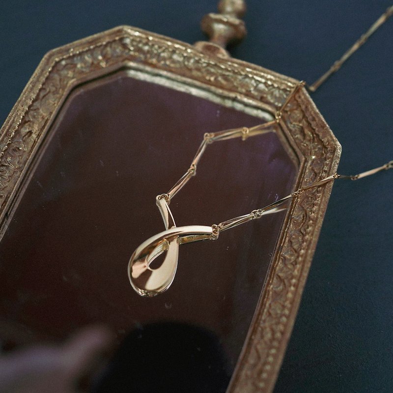Gold fine pendant necklace vintage antique jewelry short necklace - สร้อยคอ - โลหะ สีทอง