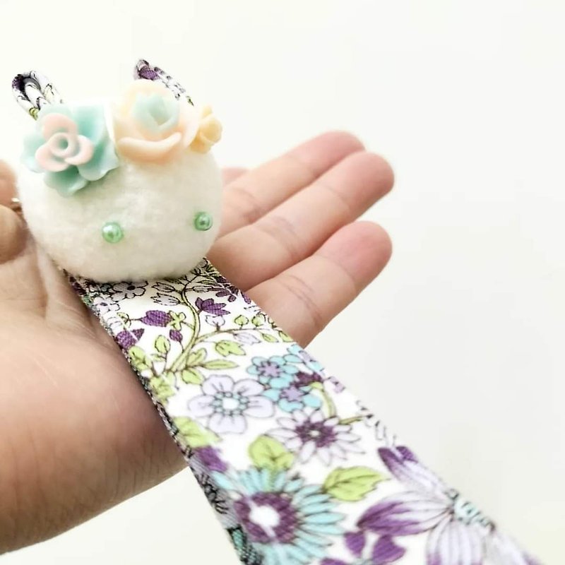 Purple flower rabbit bracelet / hand rope design / mobile phone rope design / hand strap / Japanese rabbit / rabbit / sling - Lanyards & Straps - Cotton & Hemp 