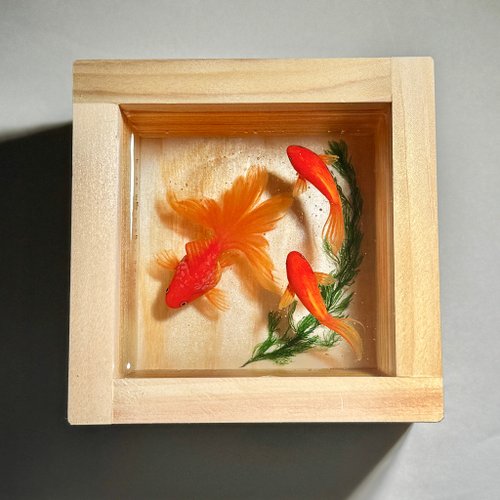 升 枡 樹脂 金魚 置物 工芸品 オブジェ 升 枡 樹脂 金魚 置物 工芸品 オブジェ - メルカリ
