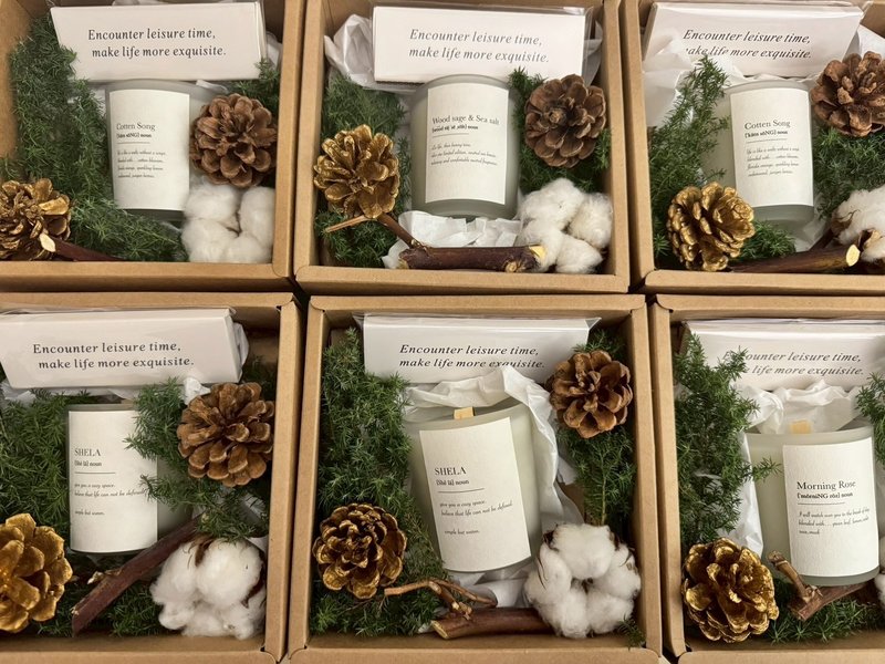 來自森林的餽贈-SHELA-香氛蠟燭聖誕禮盒+火柴盒(香氣任選) - 香氛蠟燭/燭台 - 蠟 多色