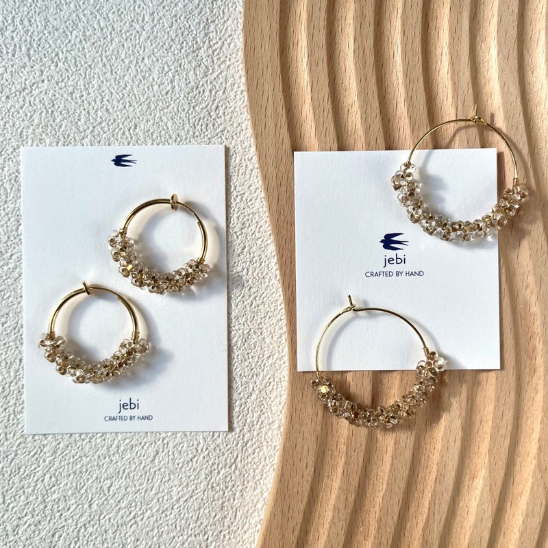 秋冬カラー　ファルファーレガラスのジュエルフープピアス　イヤリング　ゴールド　14kgf - ピアス・イヤリング - ガラス ゴールド