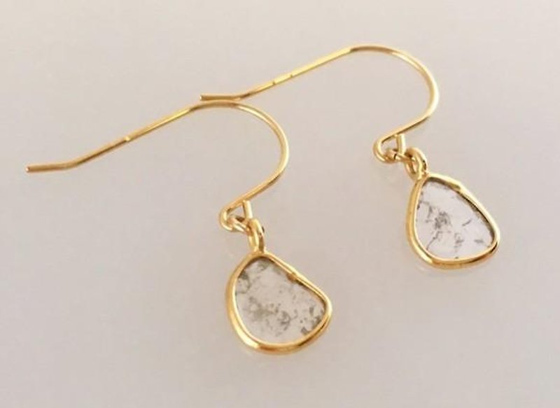 Natural diamond ◇ K18 earrings - Earrings & Clip-ons - Other Metals 