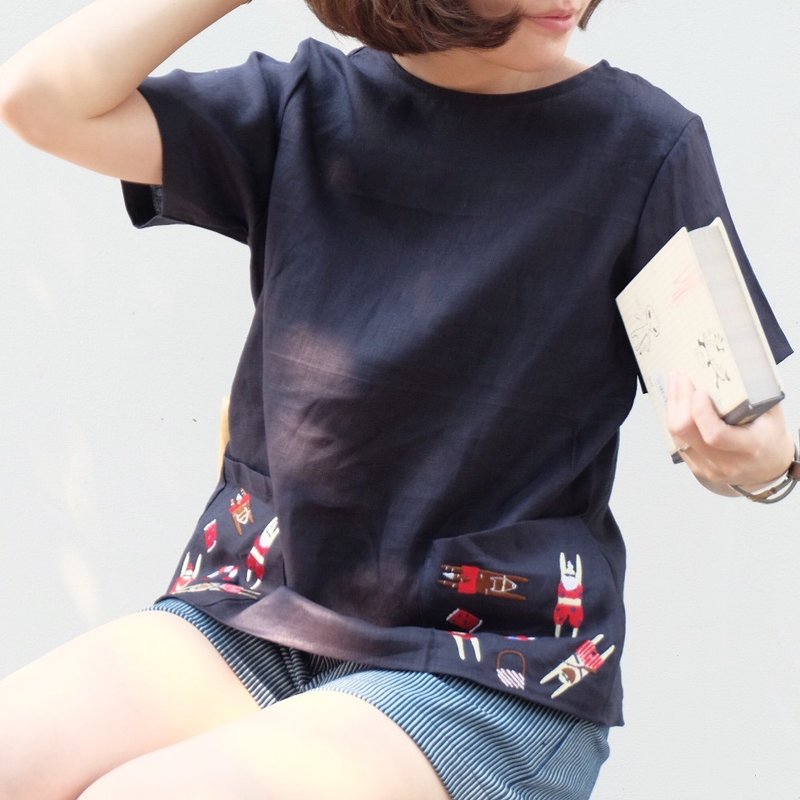 Molly Top - Little Red Hood Team (navy color) - 女上衣/長袖上衣 - 棉．麻 藍色