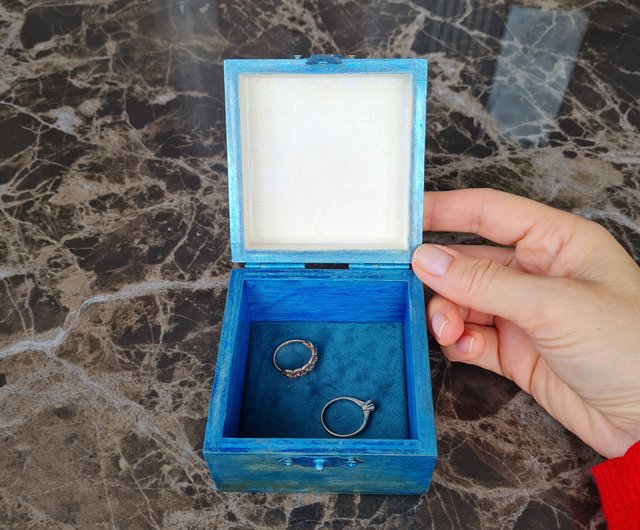 手作りのジュエリーボックス ブルーリングボックス 蓋にフルーツの装飾