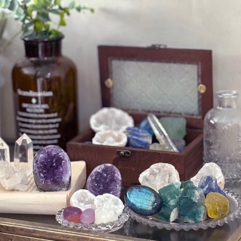 9/15 Update ~ Good Mood ~ Crystals - Raw Ore - Raw Stone - Updated from time to time - Items for Display - Crystal Pink